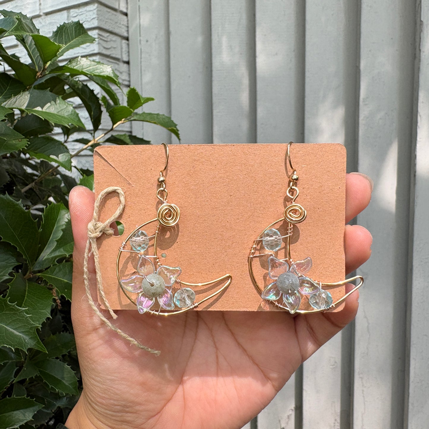 🌙🦋Blue crescent moon earrings🦋🌙