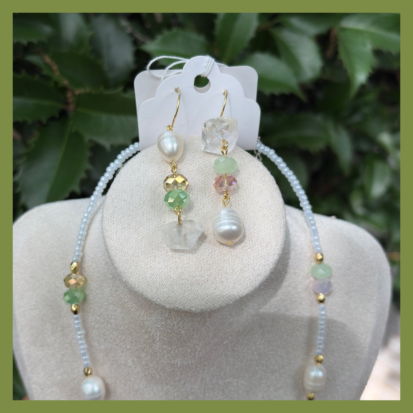 🌿🐚fresh water pearl x glass beads x clear quartz necklace and earrings set🐚🌿